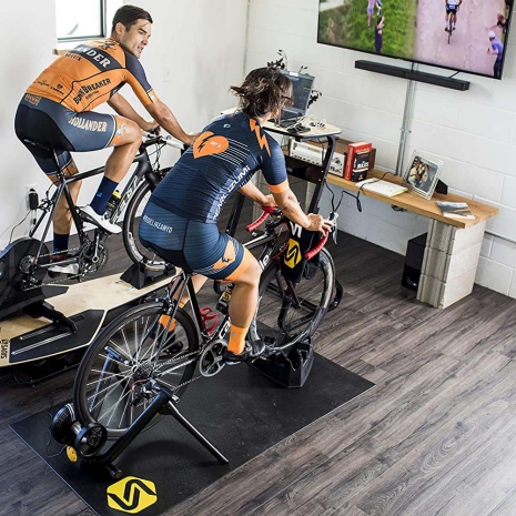 Ciclismo virtual: confinamiento, rodillos y datos