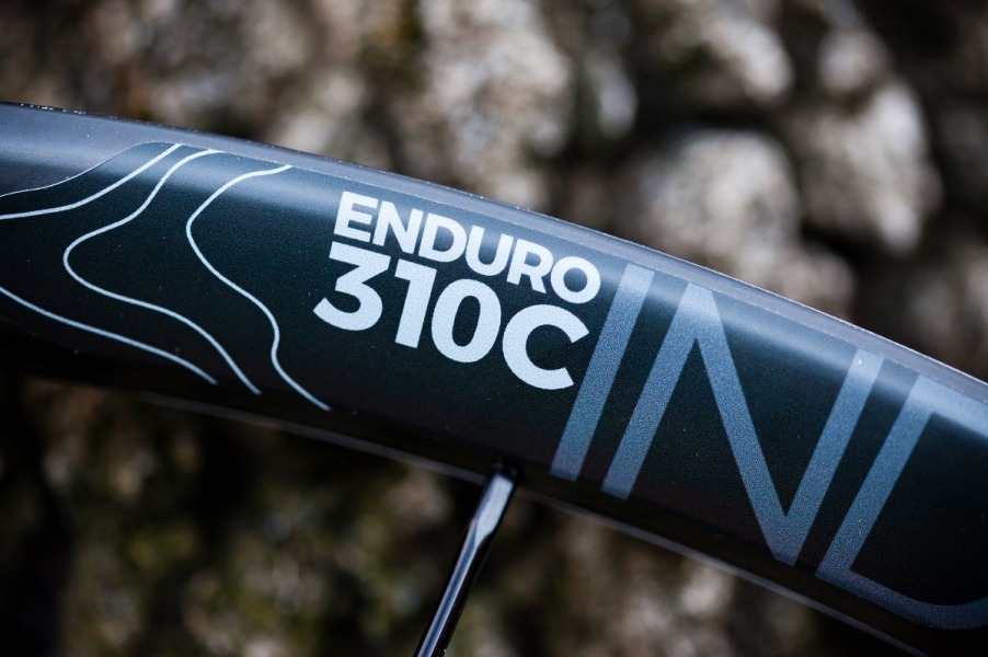 Industry Nine y su producto estrella: END310 carbon 